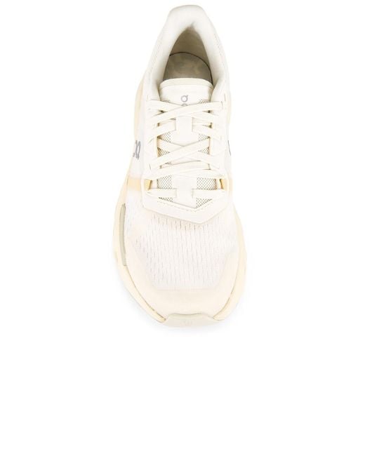 On Shoes White Cloudpulse Sneaker