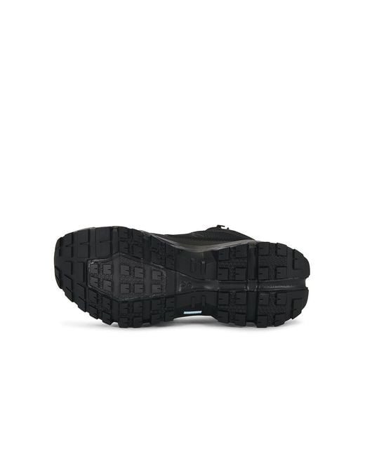 On Shoes Black Cloudrock Mid Wp for men