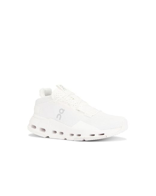 On Shoes White Cloudnova 2 Sneaker