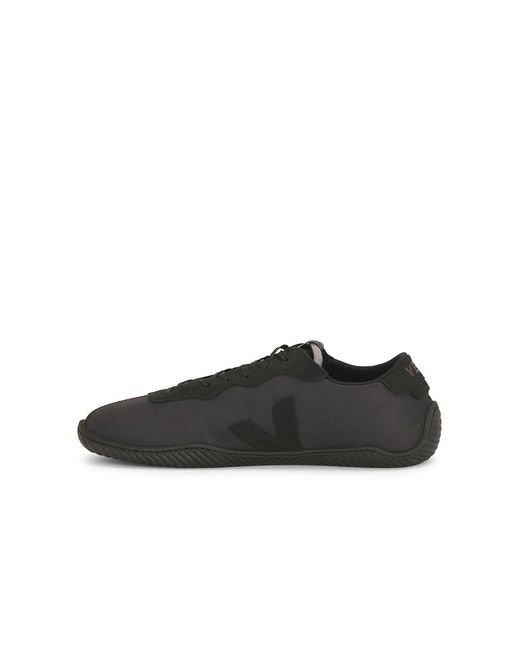 Veja Black Jitsu for men
