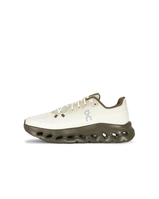 On Shoes White Cloudtilt for men