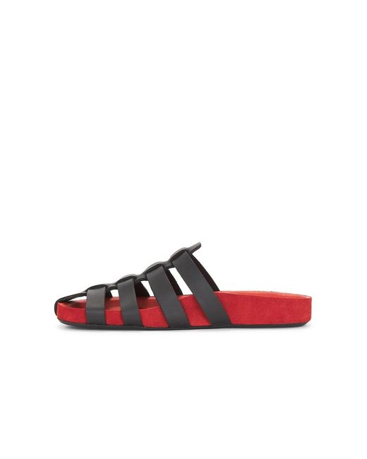 Jude Red Dusty Flat
