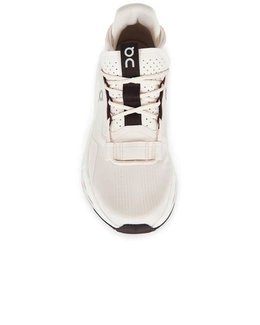 On Shoes White Cloudnova 2 Sneaker