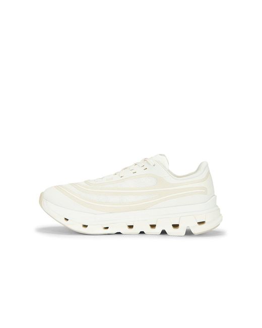 On Shoes White Cloudflow 5 Ad for men