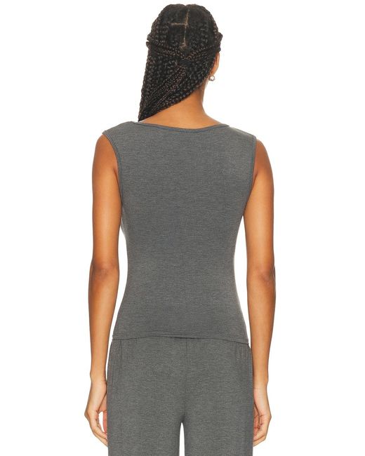 Kye Black Recline Shell Top