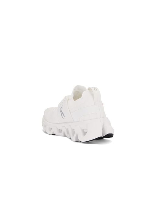 On Shoes White Cloudswift 4 Sneaker