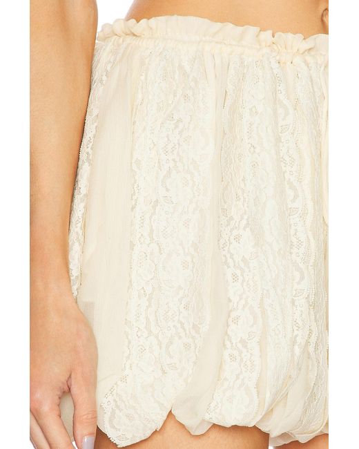Chloé White Ruffled Short