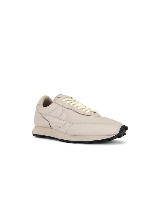 Nike White Daybreak Sp for men