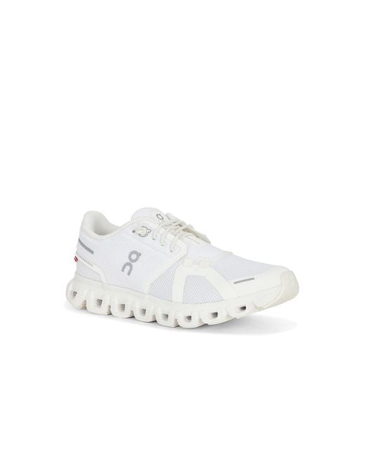 On Shoes White Cloud 6 Sneaker