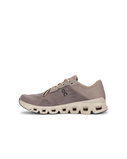 On Shoes Brown Cloud X 4 Ad for men
