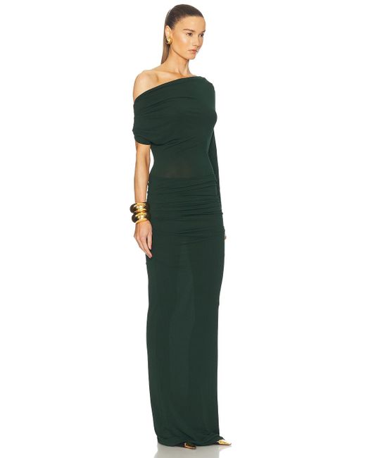 green emerald velvet dress Look 17 – Alex Perry
