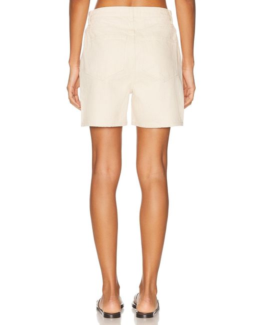 Skall Studio White Willie Short