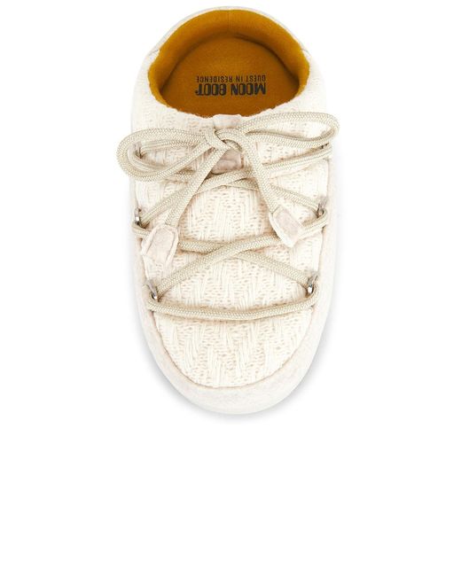 Moon Boot White X Guest
