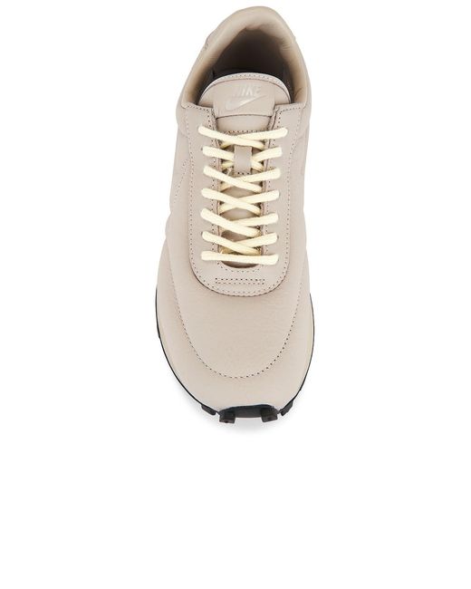 Nike White Daybreak Sp for men