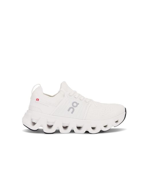 On Shoes White Cloudswift 4 Sneaker