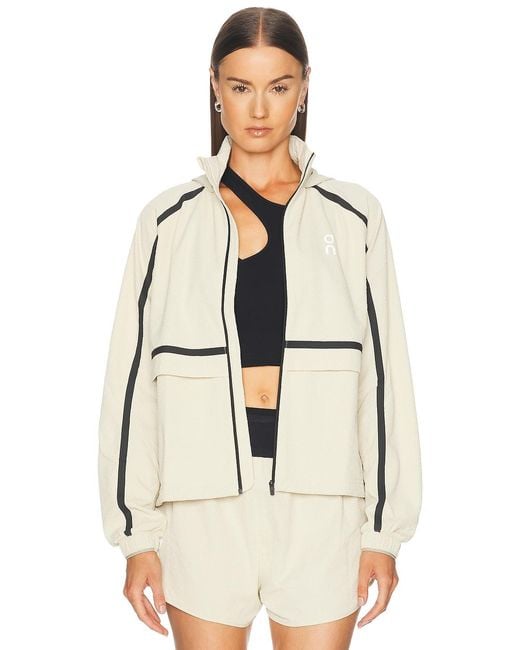 On Shoes Natural Performance Volt Jacket