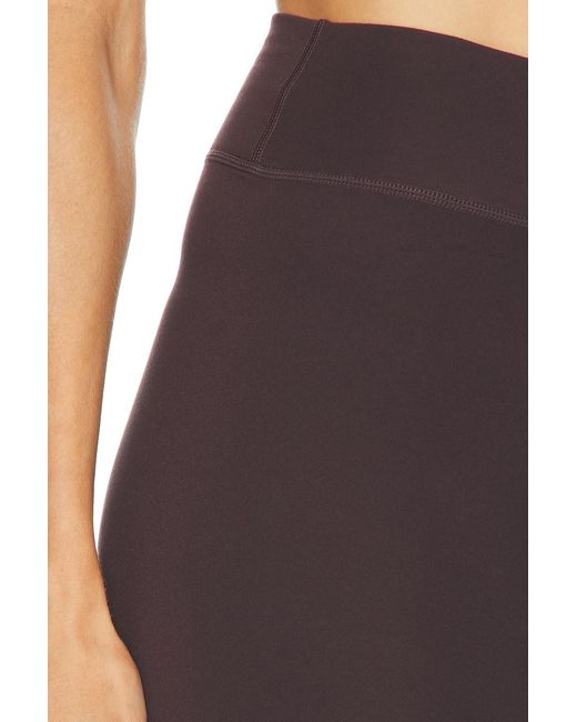 437 Black The Essentials Short