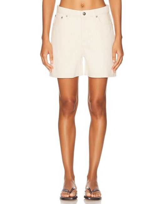 Skall Studio White Willie Short