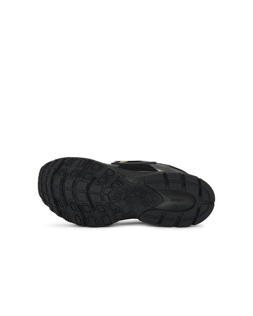 Nike Black V5 Rnr for men