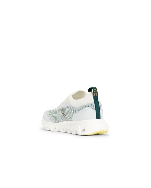 On Shoes White Cloud 6 Versa Sneaker
