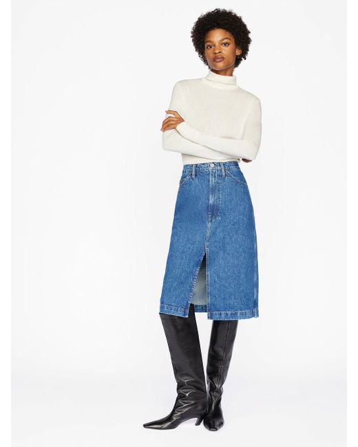 FRAME Refined Turtleneck Sweater in 