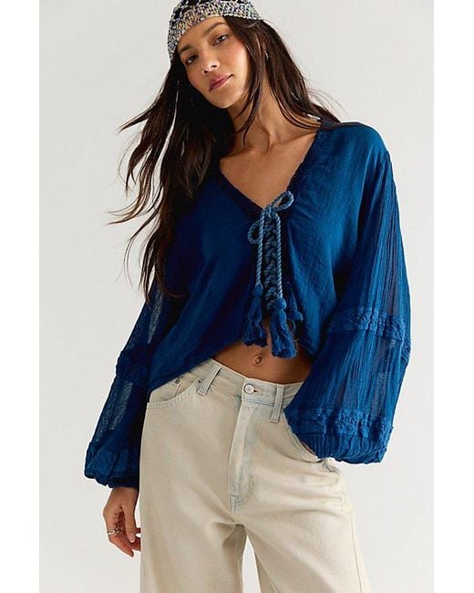 Jen's Pirate Booty Blue Acinda Top