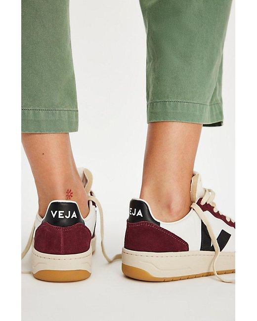 Veja Black V-90 Trainers Shoe