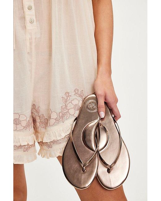 Solei Sea White Around Town Flip Flops By