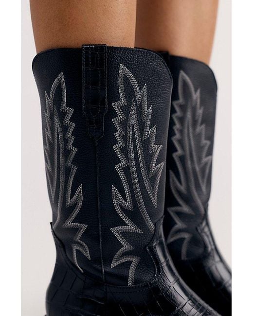 Matisse Black Round-Up Western Boots By