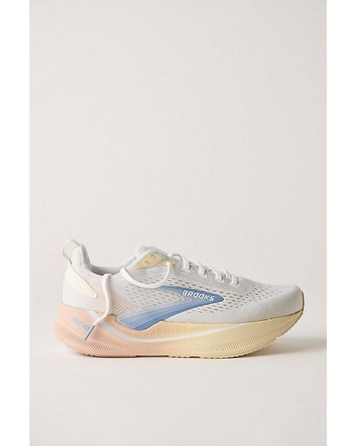 Brooks Multicolor Ghost Max 4 Sneakers
