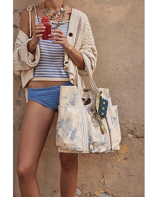 Free People Printed Caravan Tote in Natural | Lyst