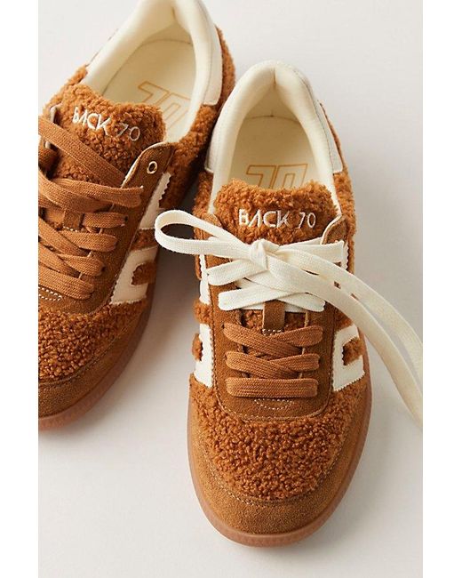 Back 70 Brown Teddy Sneakers