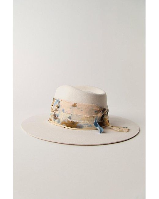 Freya Natural Begonia Hat