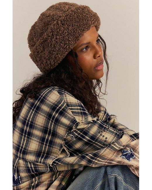 ISO Free People Sherpa Fisherman’s hat Free People Sherpa Fisherman Cap - Charcoal | Editorialist main image 2