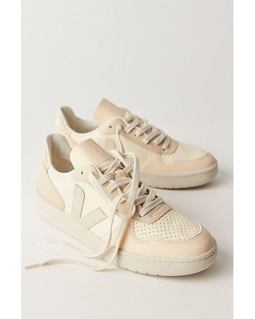 Veja Pink V-10 Trainer Shoe