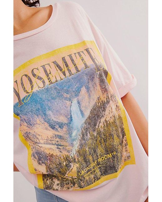 The Laundry Room Multicolor Yosemite Waterfall One-size Tee