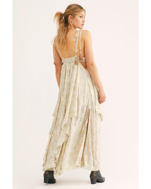 house of fun maxi dress gold Khanum's KROON MAXI DRESS IN GOLD main image 0