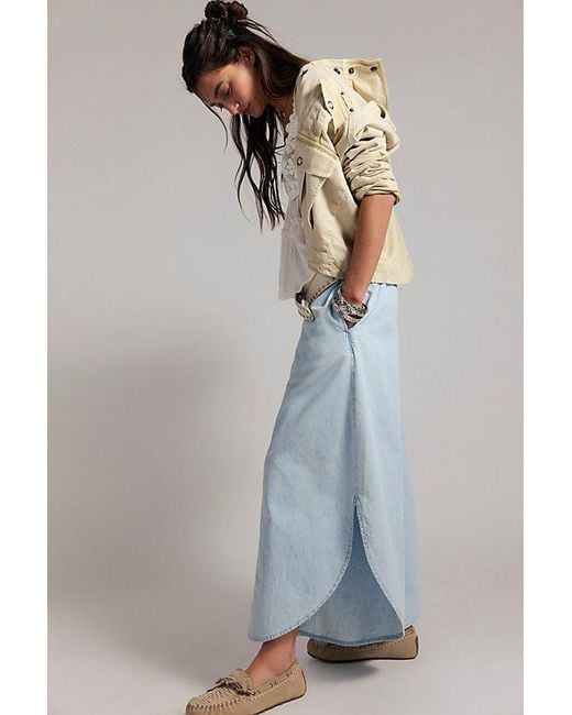 Free People White Sweet Pea Pull-On Tulip Jeans
