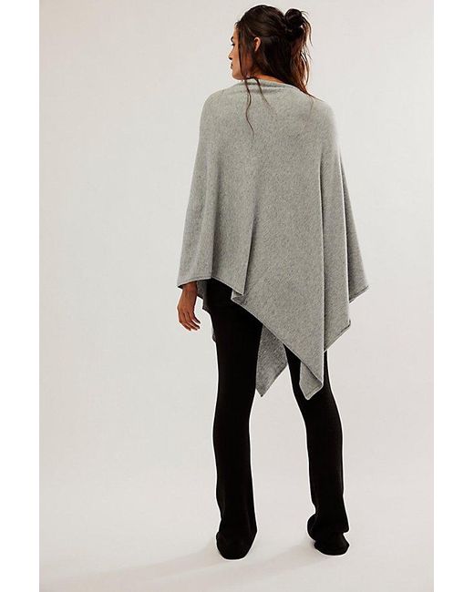 Free People Gray Simply Triangle Poncho