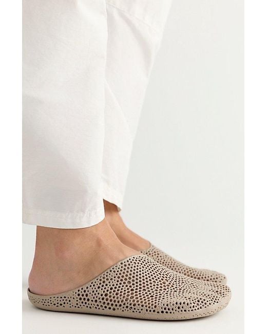 FP Vegan Collection White Year 5K Sport Mules
