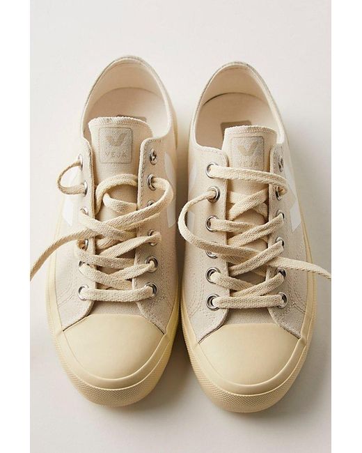 Veja Natural Wata Ii Low Sneakers