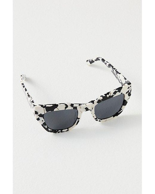 Free People Black Decker Cat Eye Polarized Sunglasses At In Cookies And Cream