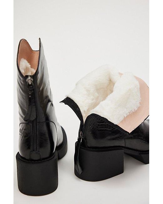 Cloud Nine Blue Shaylee Boots