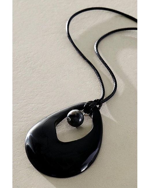 Free People Natural Kori Pendant Necklace