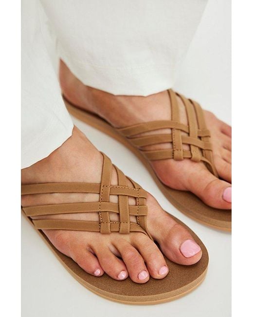 Sanuk White Yoga Sandy Sandals