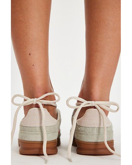 Coolway White Thai Sneakers
