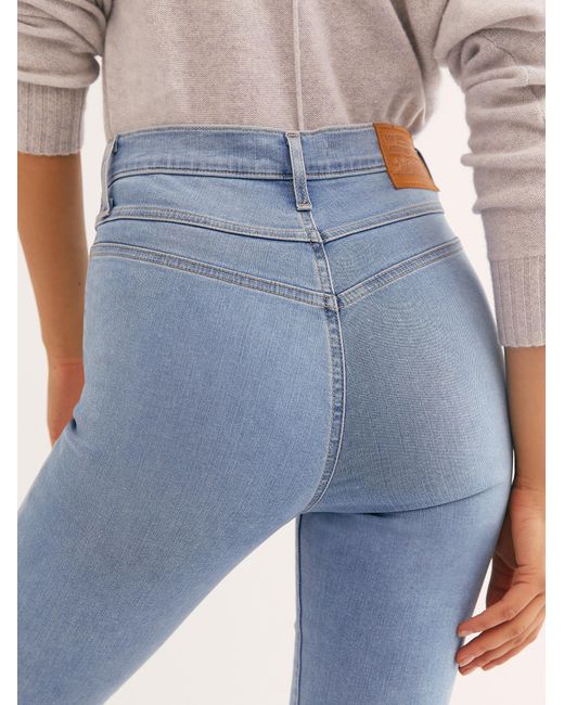 Mile High Ankle Booty Jeans 