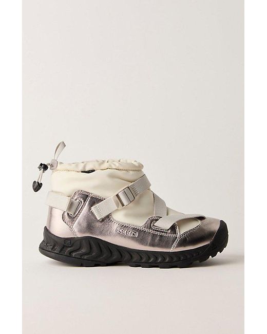 Keen Women's Black Hoodzerra Ii Boots