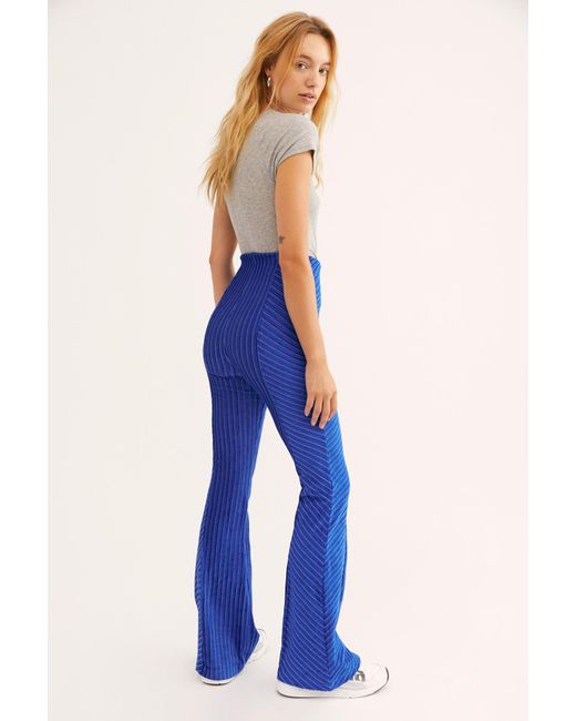 Slim Pull-on Velvet Flare Trousers 