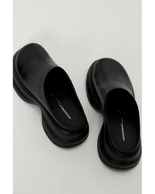 INTENTIONALLY ______ Black Malix Platform Mules By